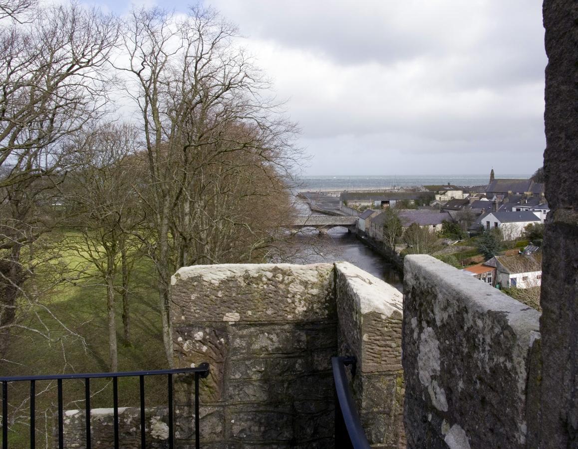 Barbican Glenarm 外观 照片